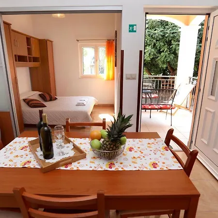 Kuzmanic Διαμέρισμα