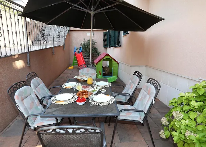 Kuzmanic 公寓 特罗吉尔