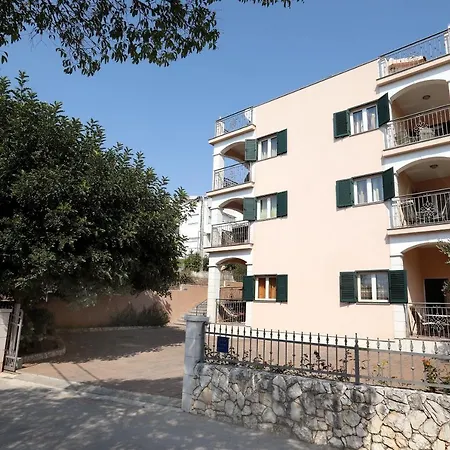 Lägenhet Kuzmanic Trogir